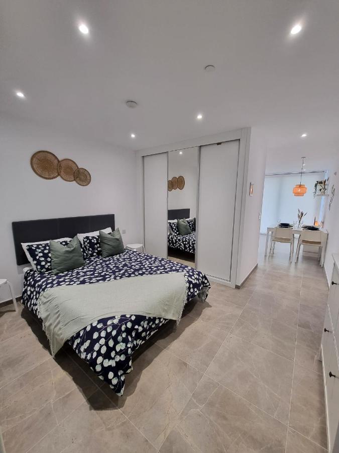 Brand New - Massive Studio - E1 - Self Catering ジブラルタル エクステリア 写真